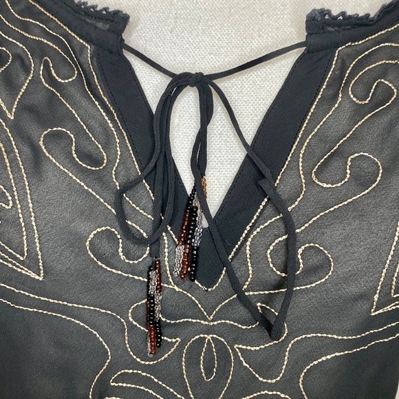 Victoria’s Secret Black Semi-Sheer Embroidered Top/Lingère - Picture 3 of 8